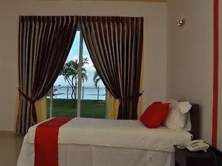 Rainbow Lagoon Villa Negombo 4*,  Šrí Lanka